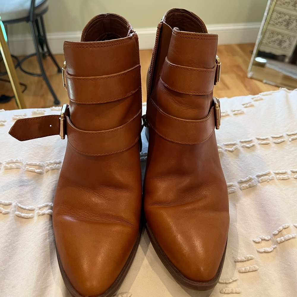 Cognac Bootie